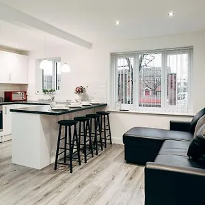 Apartment Park & Relax In 1bd, Liverpool