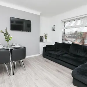Apartment Halsnead Whiston, Liverpool